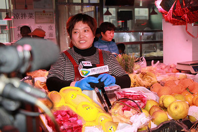 天津何庄子农产品批发市场:尚德守法、食品安全让生活更美好